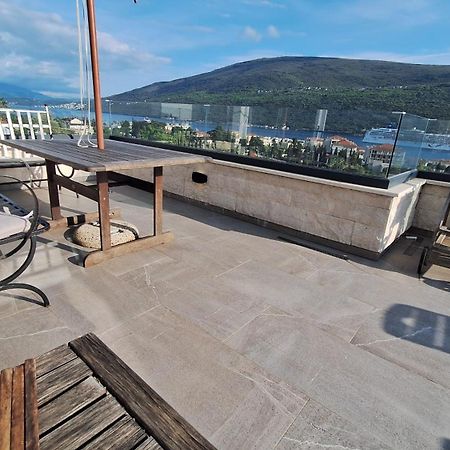 Porto Vista Penthouse Kumbor公寓 外观 照片