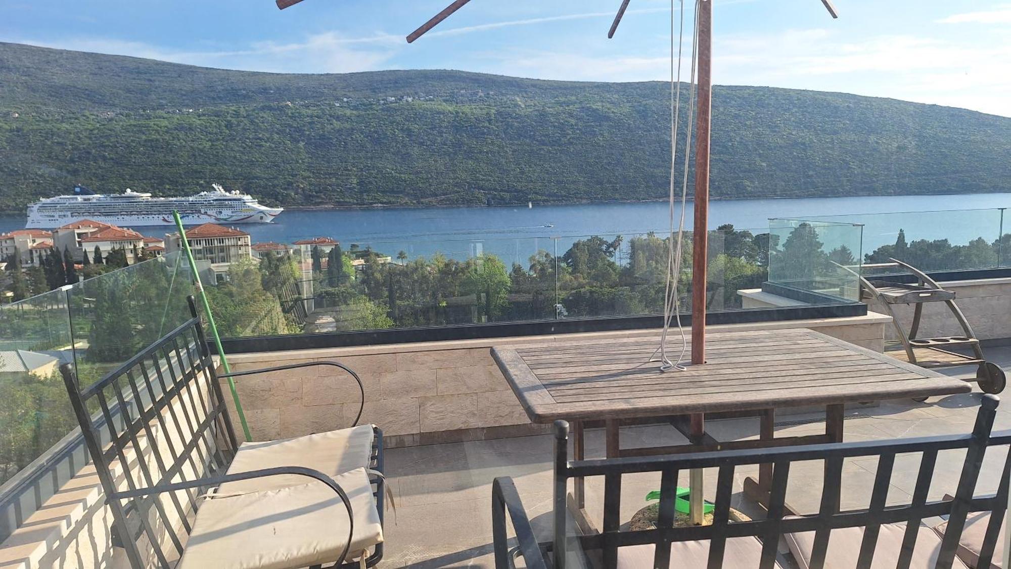 Porto Vista Penthouse Kumbor公寓 外观 照片