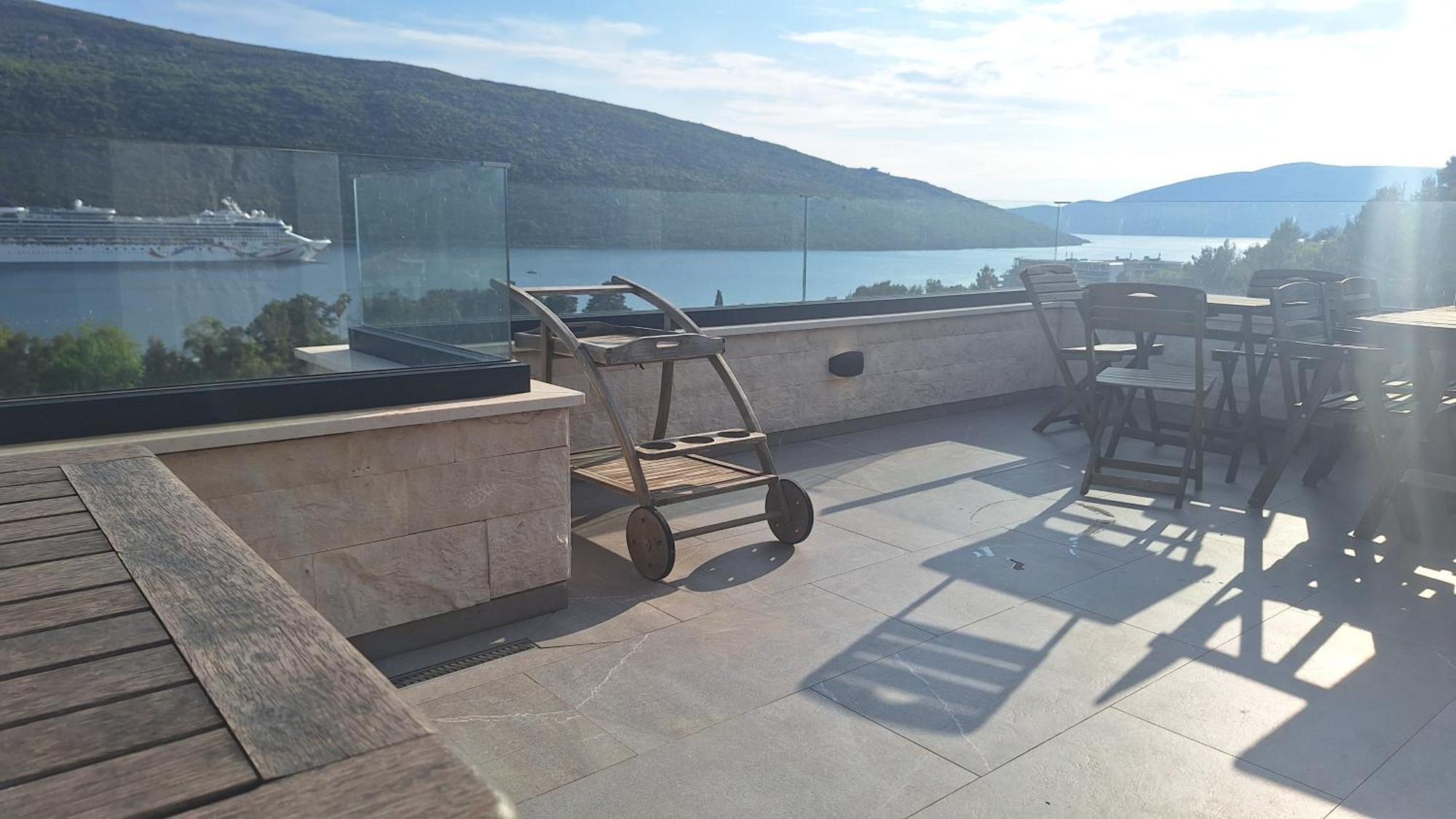 Porto Vista Penthouse Kumbor公寓 外观 照片